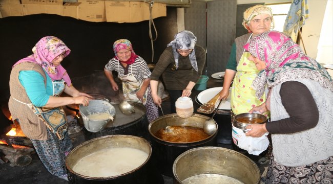 800 yıldır çorba dağıtılan türbe