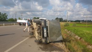 Alaçam’da trafik kazası: 2 yaralı