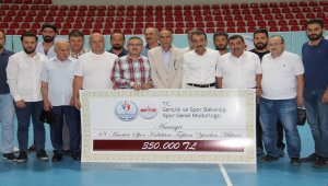 Amasya'da amatör spor kulüplerine 350 bin lira destek