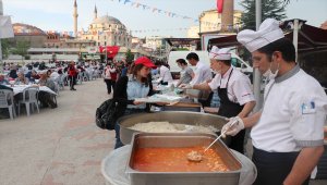 Bolu'da 20 bin kişi iftar sofrasında buluştu