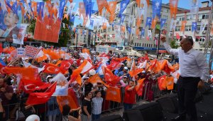 Giresun Milletvekili Öztürk, Görele'de miting yaptı