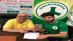 Giresunspor, Muhammed Ildiz'i kadrosuna kattı