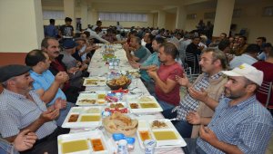 Hanönü'nde esnaf iftarda bir araya geldi