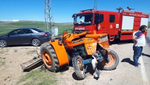 Bayburt'ta traktör ile otomobil çarpıştı: 3 yaralı