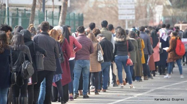 18-22 yaş aralığındaki işsiz gençlerin yüzde 74.3’ü sadece yol-yemek veren bir yerde çalışmaya razı