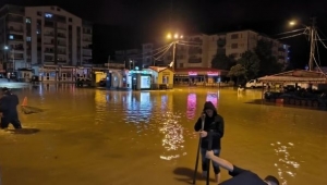 Artvin'de şiddetli yağış etkili oldu