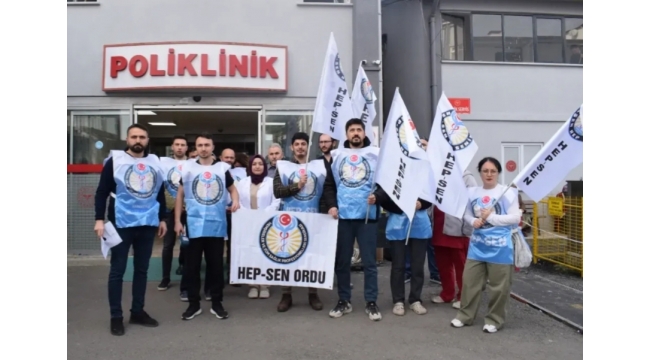 Hemşireler Ordu'da  Seslendi: Artık Susmayacağız!