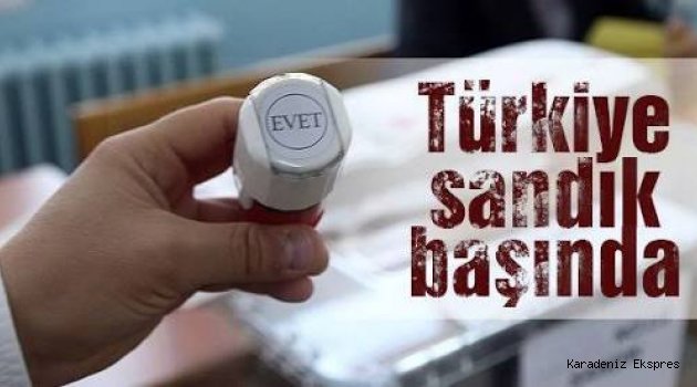 Cumhurbaşkanı ve 27. Dönem Milletvekilliği Seçimi için oy kullanmaya başladı