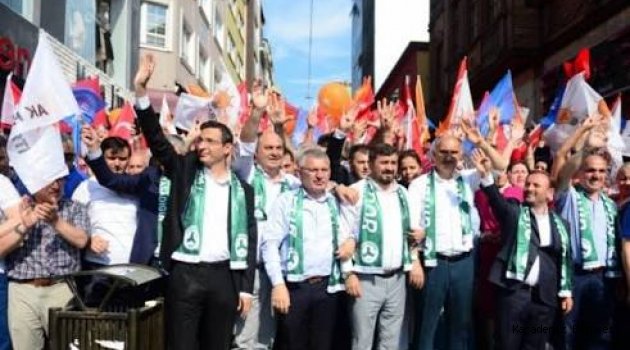  Giresun'da AK Partinin "İstikrar ve İstikbal Yürüyüşü"