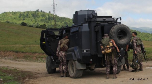 Gölköyde öldürülen PKK’lı teröriste, gasp etmeye çalıştığı araçtaki kadınlar bıçak çekmiş