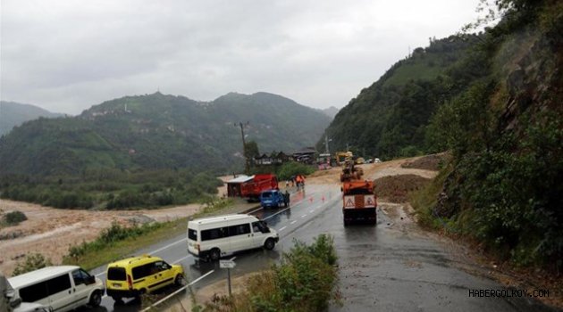 Karadeniz'de kuvvetli yağış ve fırtınaya dikkat!