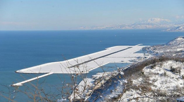 Ordu Giresun havalimanı beyaza büründü