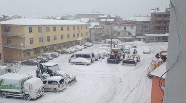 ORDU MERKEZE YAĞMUR YÜKSEKLERE İSE KAR YAĞMAYA BAŞLADI