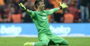 Muslera'ya 2 DEV KULÜP TALİP!