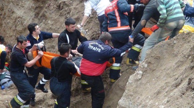 Yurt inşaatı göçük meydana geldi...2 işçi hayatını kaybetti